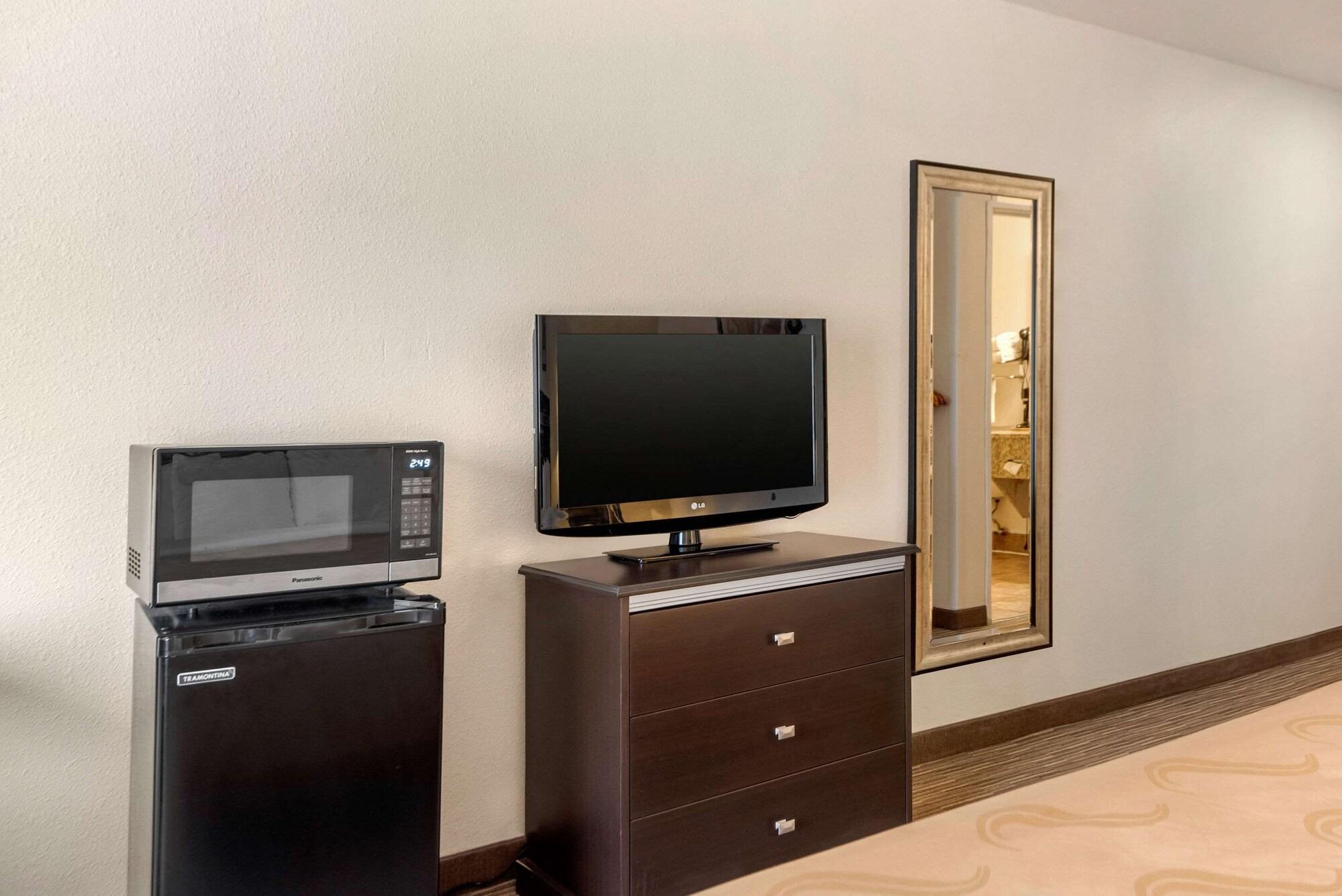 Quality & Hotel Limón