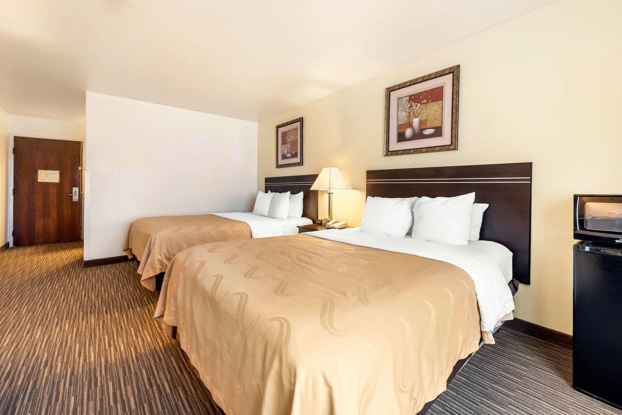 Quality & Hotel 2*