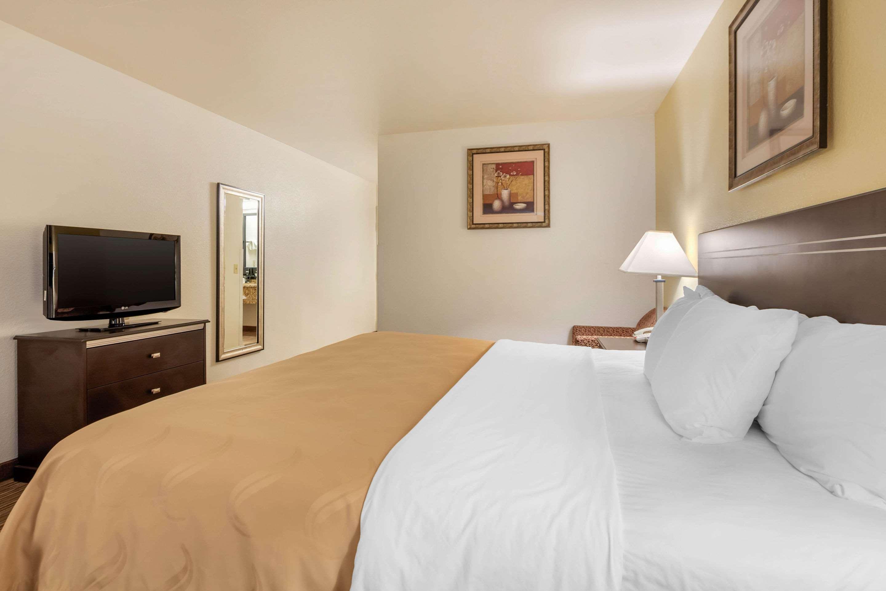 Hotel Quality & Limón