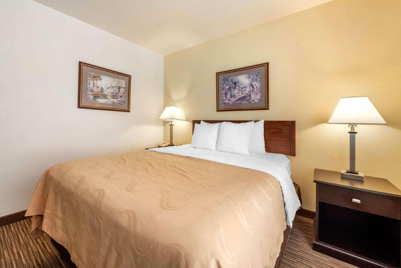 Hotel Quality & Limón